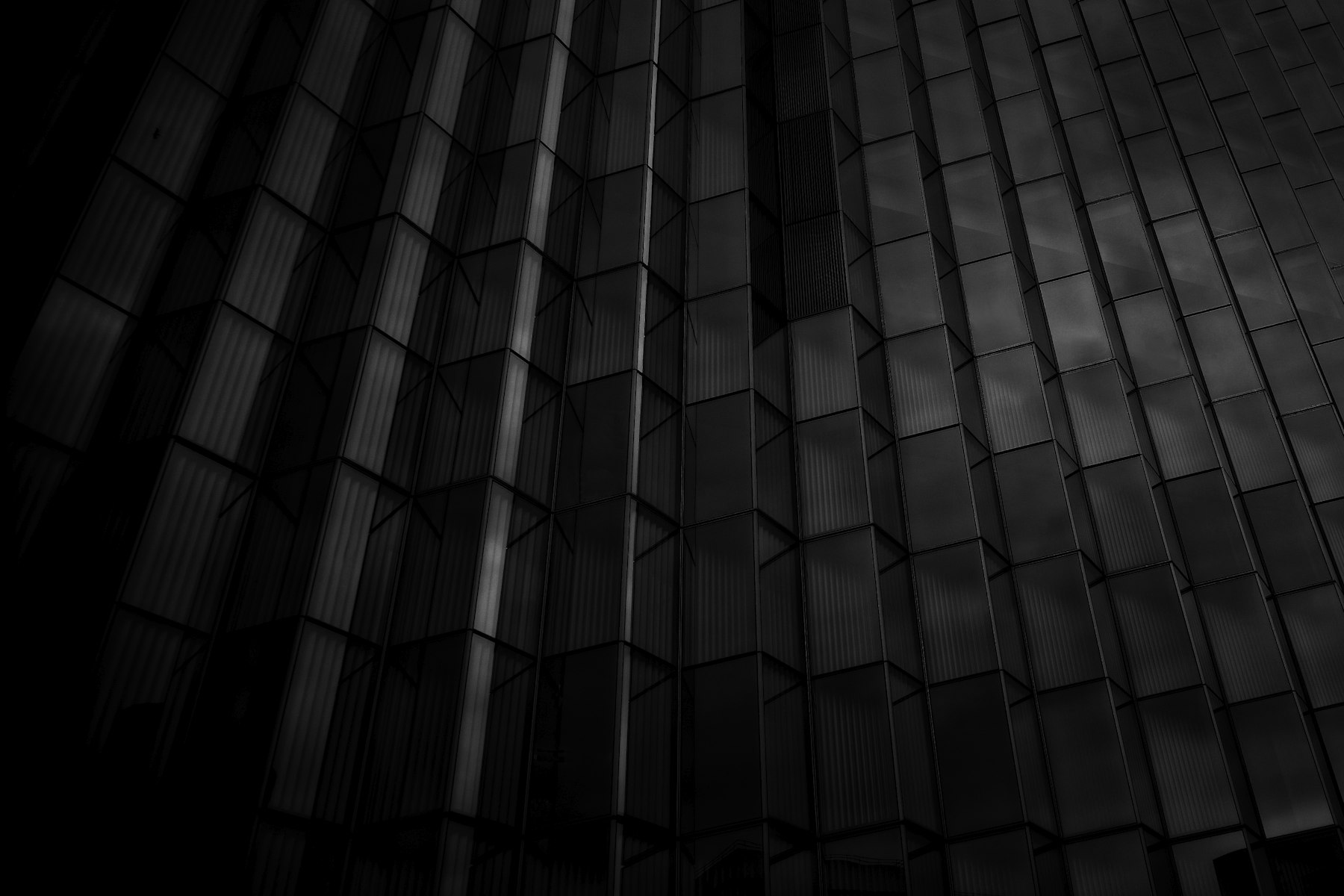 Prism-Noir slide 2